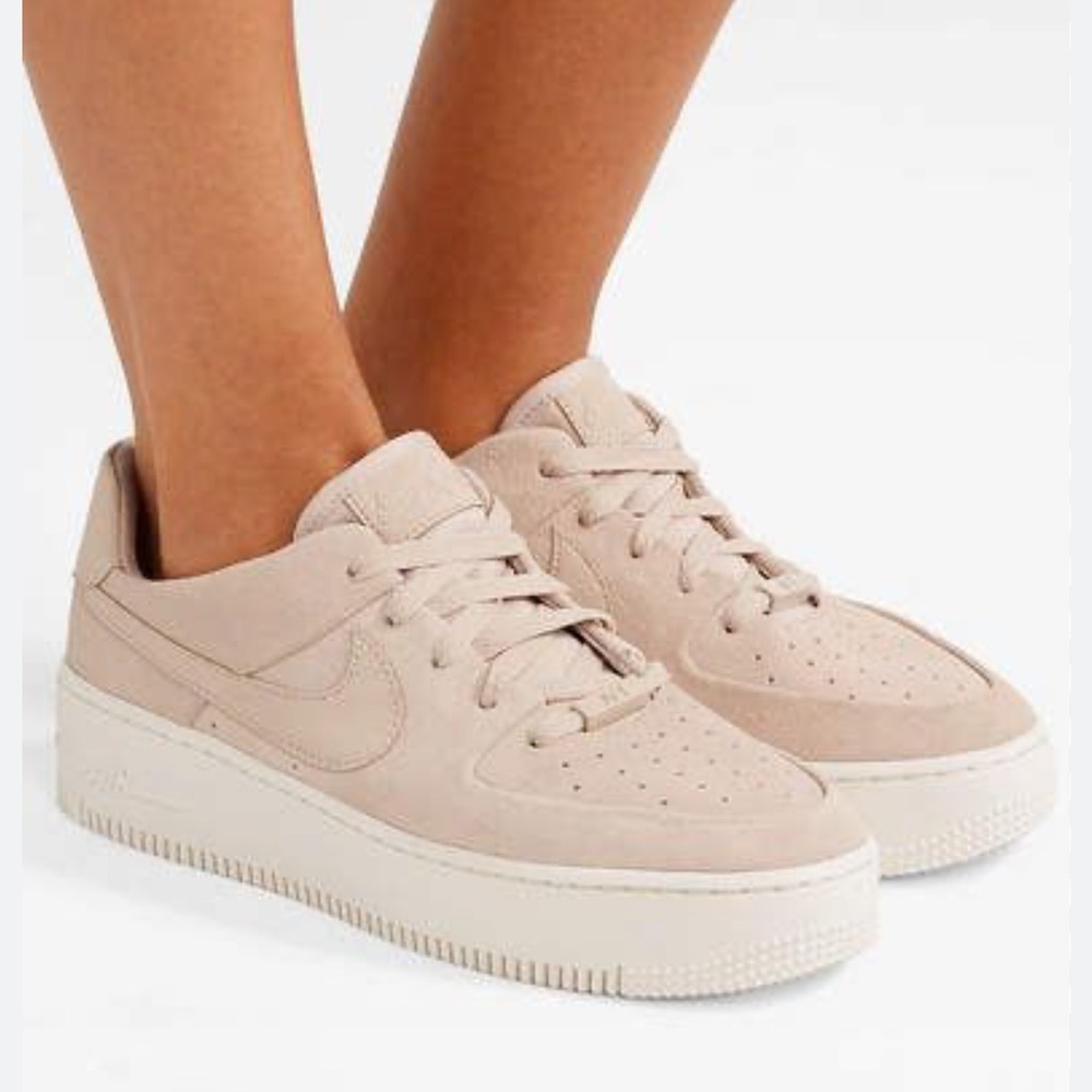 Nike Air Force 1 Low with Platform